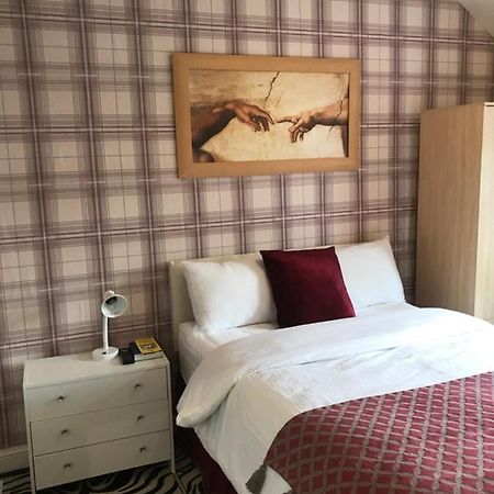 Rosewood Lodgings Special Offer For Student On Long Stay マンチェスター エクステリア 写真